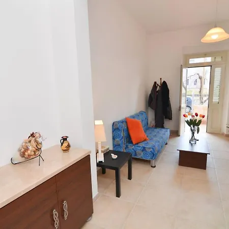 Casa Nzinu A 170 Mt Dal Mare Di Torre Colimena